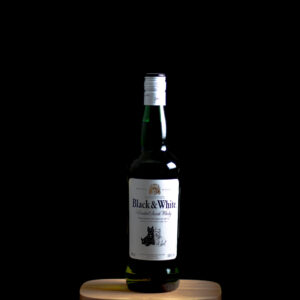 Black y White 700ML